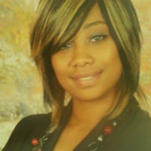 Meet your Posher, Ebony